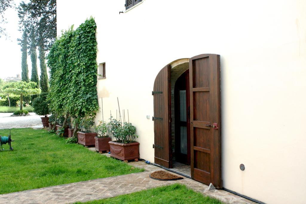 Gasthaus Residenza Porta Guelfa Bevagna Exterior foto