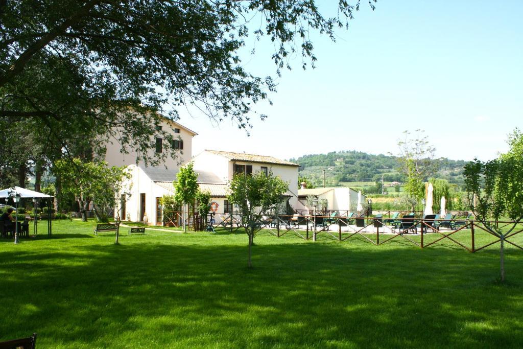 Gasthaus Residenza Porta Guelfa Bevagna Exterior foto