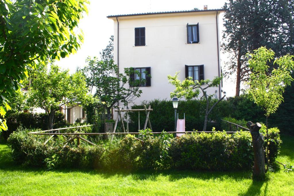 Gasthaus Residenza Porta Guelfa Bevagna Exterior foto